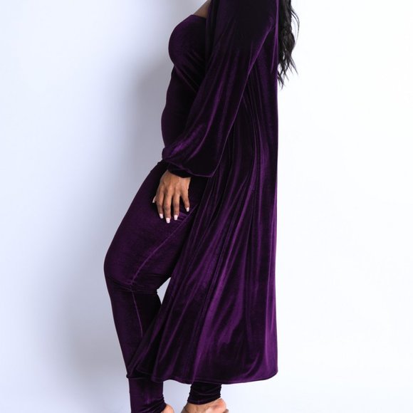 Beautiful  strapless jumpsuit with matching Cardigan Jacket.  - Picture 5 of 7